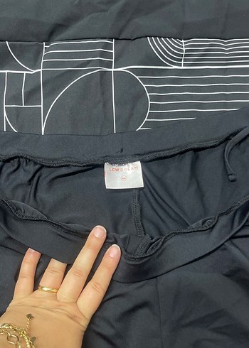 Geometrik Desenli Siyah Tesettür Haşema - Görsel 7