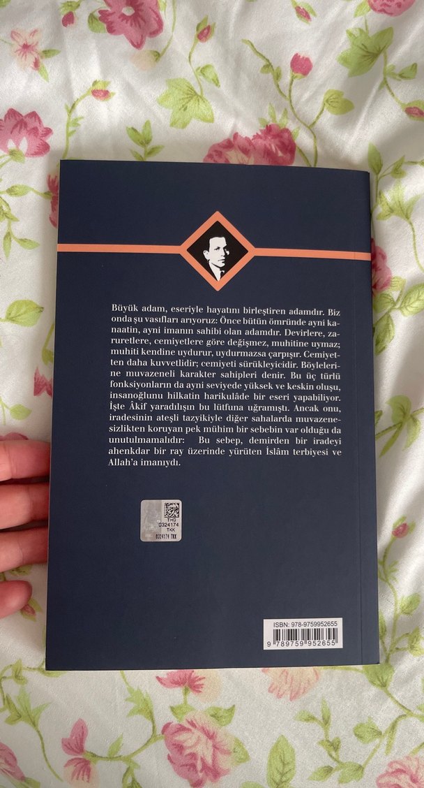 Mehmet Akif - Nurettin Topçu Biyografi Kitabı - Görsel 3