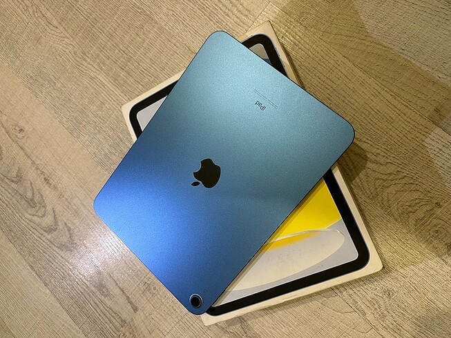 Apple tablet