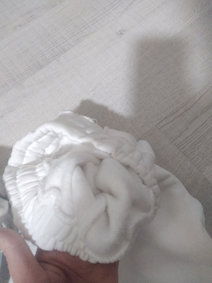 gri ve beyaz esofman - Görsel 3