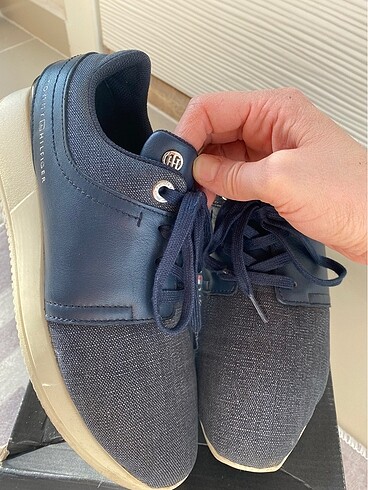 Tommy Hilfiger Tommy