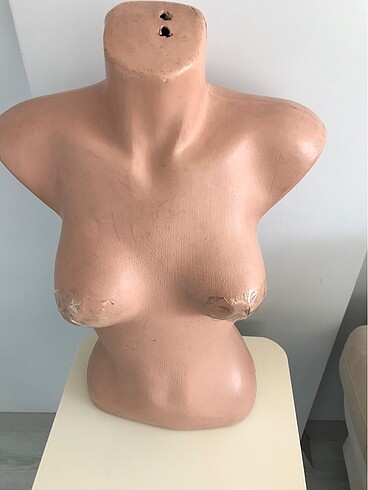 Cansız plastik manken