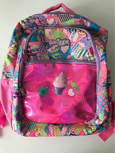 Smiggle okul çantası