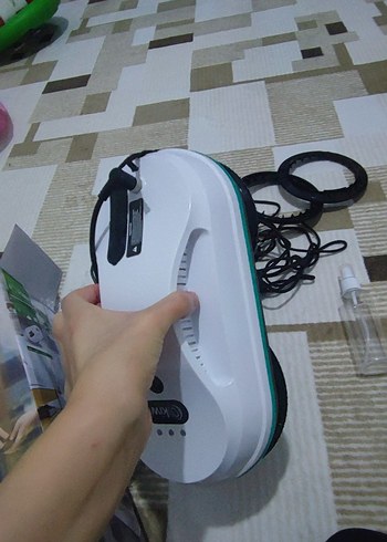  Beden Beyaz Pencere Temizleme Robotu