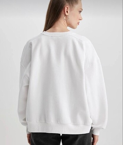m Beden beyaz Renk cool oversize fit bisiklet yaka kalın sweatshirt