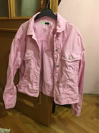 Pembe ceket