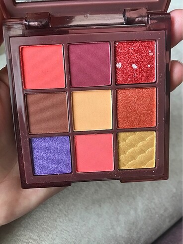 Huda Beauty Göz far