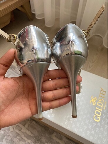 37 Beden gri Renk Silver abiye topuklu 37 numara