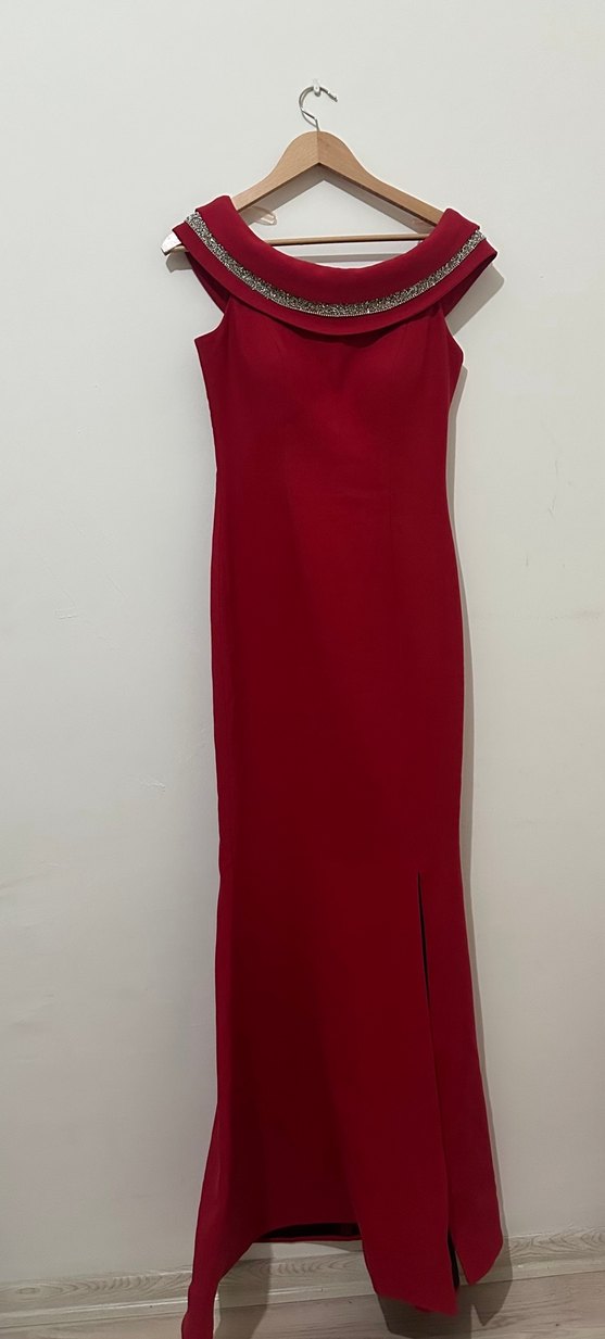 Kırmızı Uzun Abiye Elbise - Görsel 2