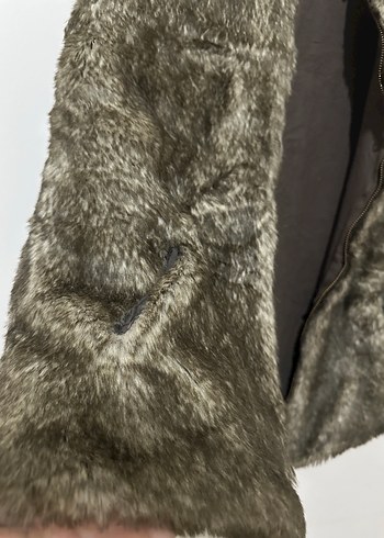 Gri Kürklü Kadın Kolsuz Yelek - Görsel 2