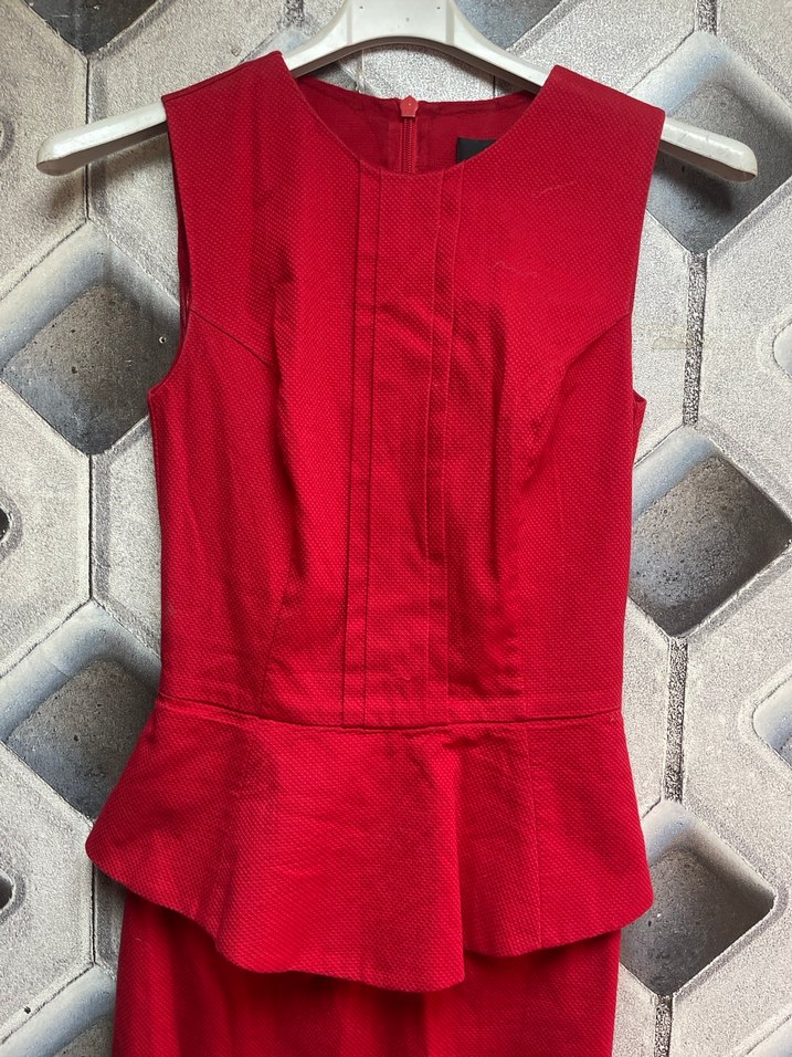 Kırmızı Pilili Uzun Kadın Kalem Elbise - Görsel 2