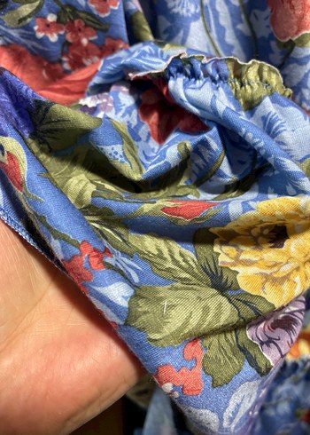 Çiçek Desenli Uzun Kayık Yaka Elbise - Görsel 7