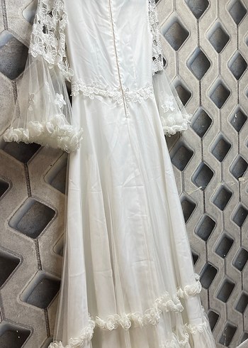 Uzun Kollu Beyaz Nakışlı Vintage Elbise - Görsel 2