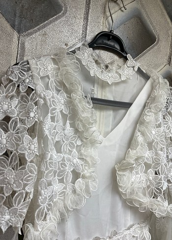 Uzun Kollu Beyaz Nakışlı Vintage Elbise - Görsel 5