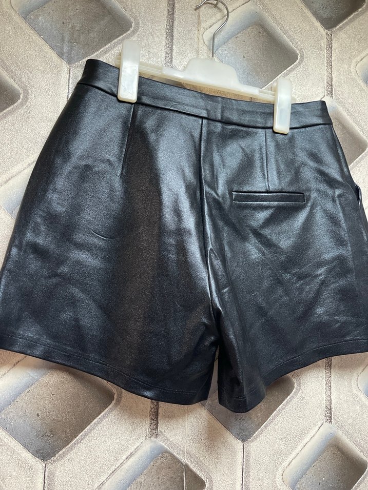 Kadın Siyah  Mini Şort - Görsel 3