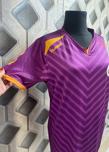 Mor V-Yaka Kısa Kollu Erkek Forma - Görsel 2