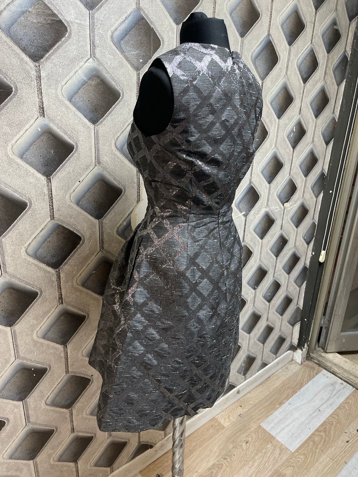 Gri Yılan Desenli Midi Elbise - Görsel 2