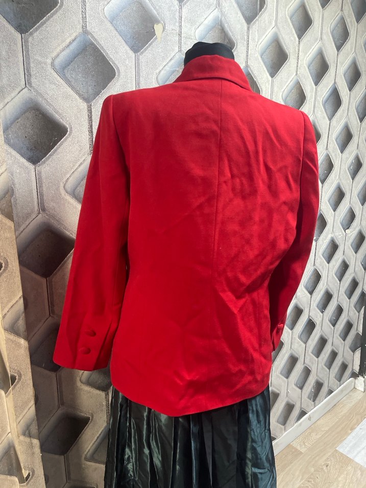 Kısa Kesim Klasik Kırmızı Kadın Blazer etolie marka - Görsel 4