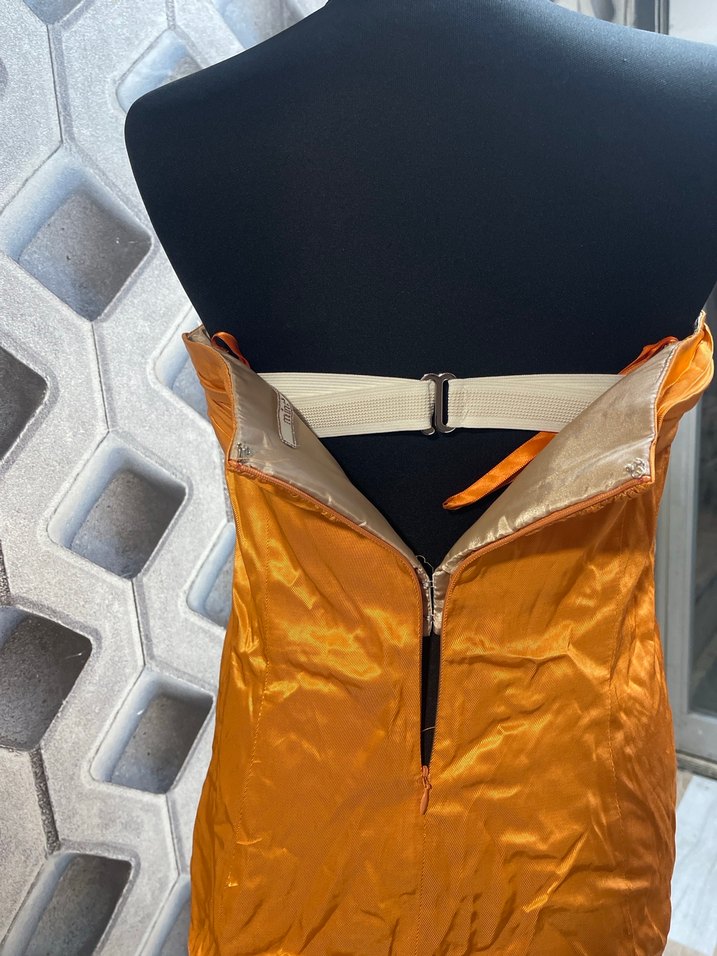 Turuncu Drapeli Straplez Mini Elbise Mint marka - Görsel 5