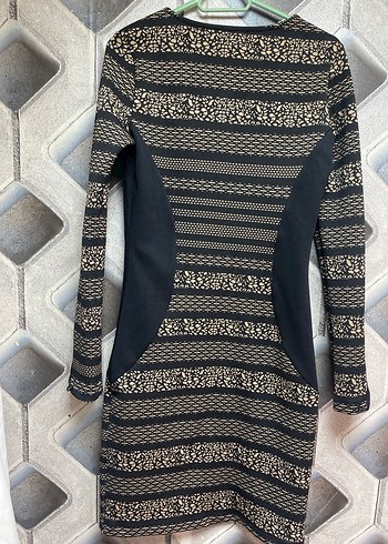 Dantel Detaylı Uzun Kollu Siyah Desenli Elbise - Görsel 4