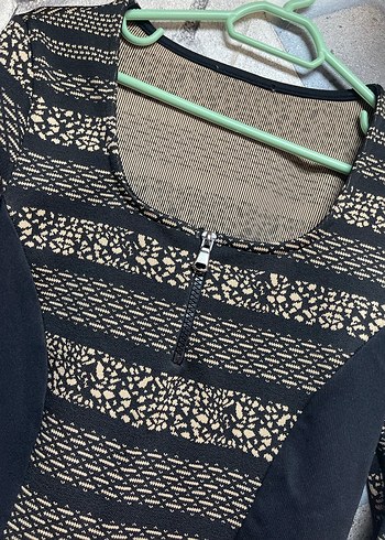 Dantel Detaylı Uzun Kollu Siyah Desenli Elbise - Görsel 3