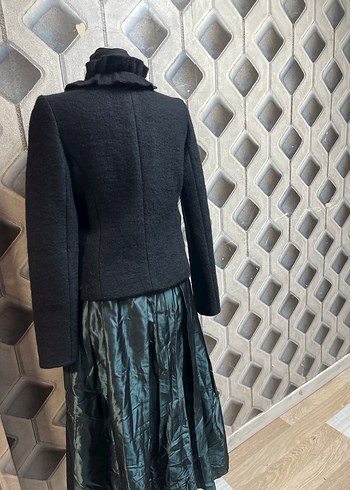 Kadın Siyah Yün Fırfırlı Uzun Blazer Ceket - Görsel 5