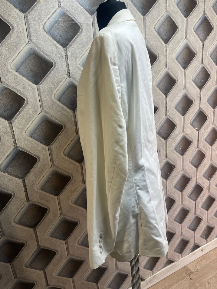 Düğmeli Beyaz Erkek Ceket - Görsel 4