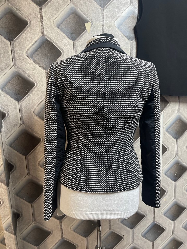 Düğmeli Siyah Desenli Kadın Blazer Ceket - Görsel 4