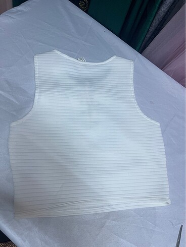 Forever 21 Forever marka crop bluz