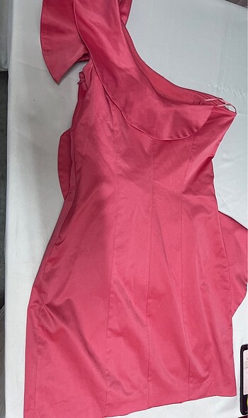 Tek omuzlu kısa abiye - Görsel 6