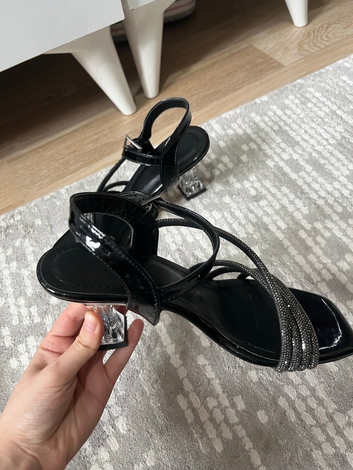 Kadın topuklu - Görsel 3