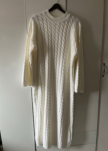 Beyaz Uzun Triko Elbise - Görsel 3