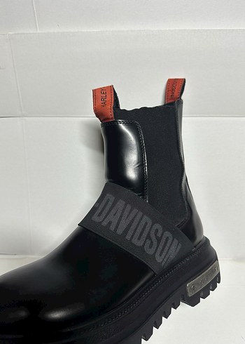 Harley davidson kadın bot - Görsel 3