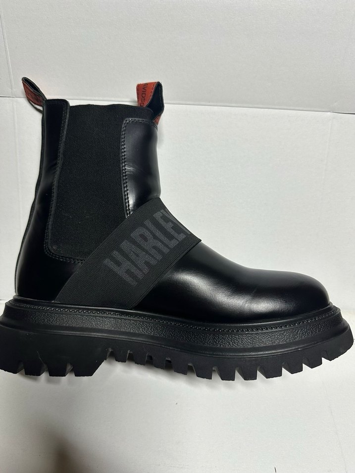 Harley davidson kadın bot - Görsel 2