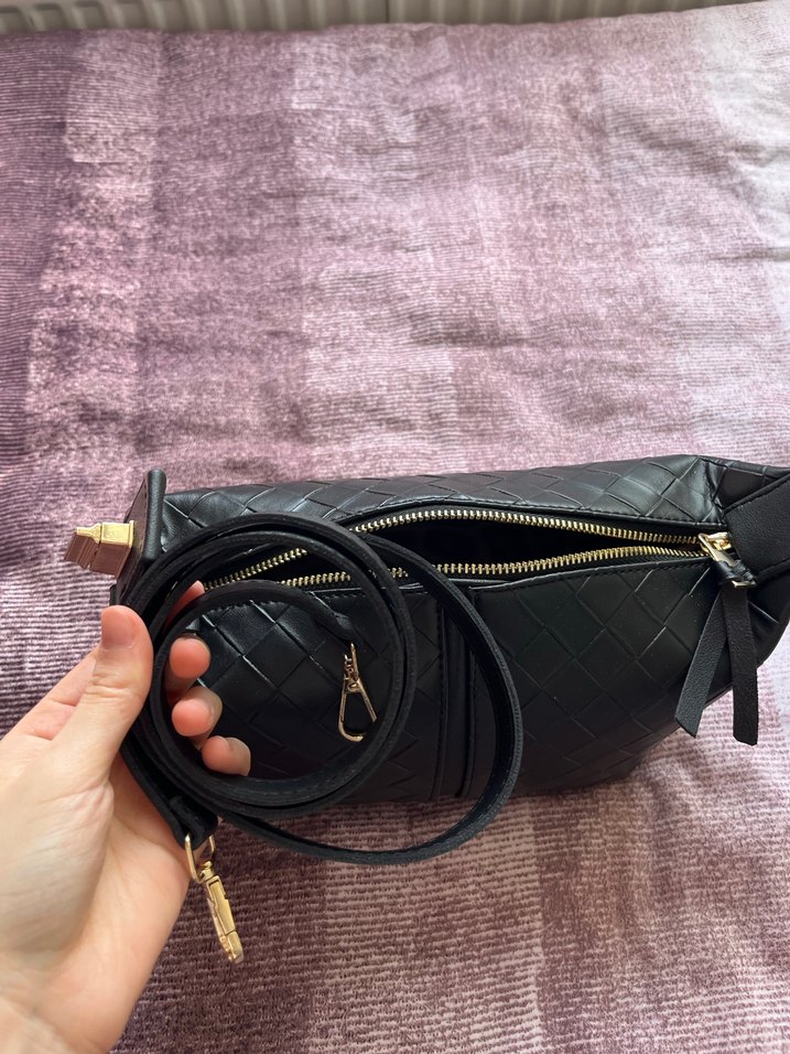 Klasik Siyah Deri Kadın Çantalı - Görsel 5