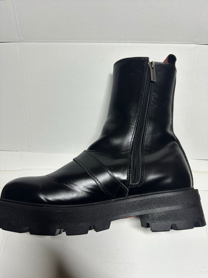 Harley davidson kadın bot - Görsel 4