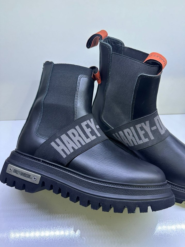 Harley davidson kadın bot - Görsel 3