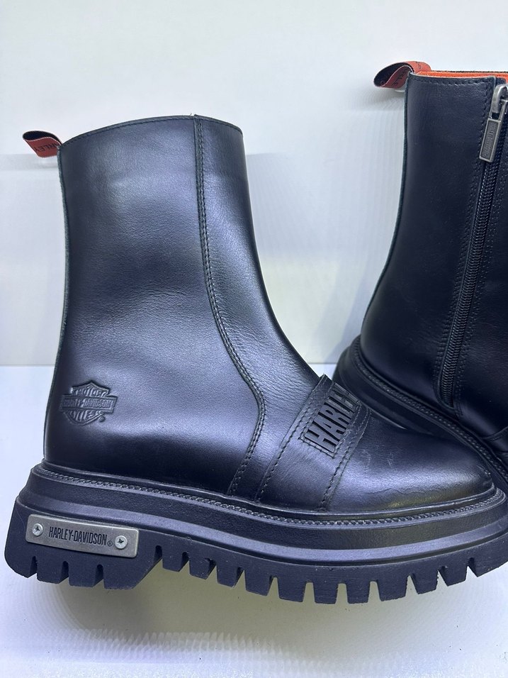 Harley davidson kadın bot - Görsel 4