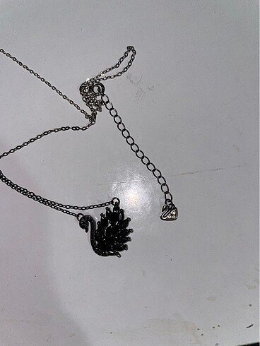 Beden Swarovski Kuğu Model Kolye