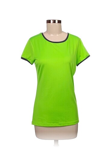 T-box T-shirt %70 İndirimli.