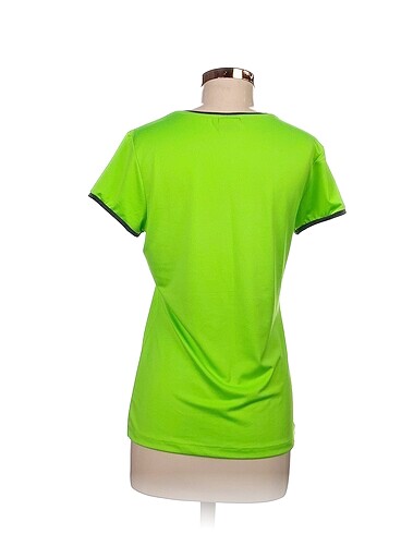 l Beden T-box T-shirt %70 İndirimli.