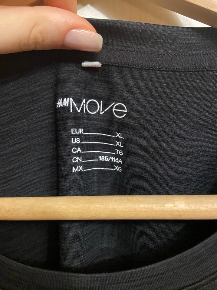 Erkek H&M Siyah Kısa Kollu Salaş Tişört - Görsel 2