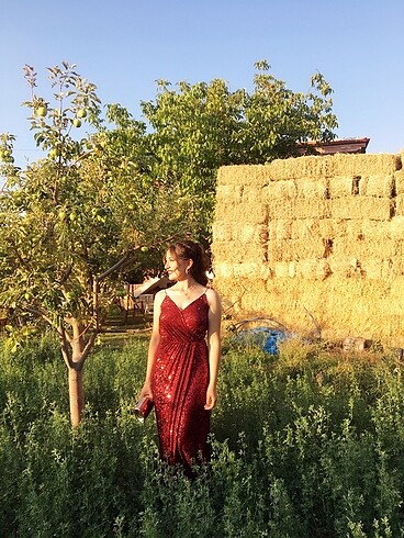 Diğer Kırmızı Payetli Elbise