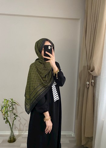 Kadın Drapeli Koyu Haki Sokağa Uygun Şal - Görsel 3