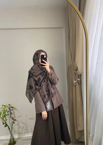 Kahverengi Drapeli Kadın Şal - Görsel 4