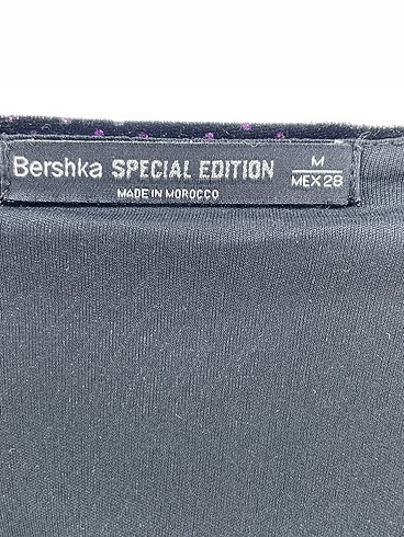 m Beden çeşitli Renk Bershka Kısa Elbise %70 İndirimli.