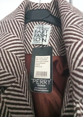 Fred Perry Klasik Desenli Kadın Kaban