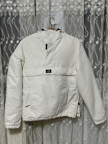 Pull and Bear Pull and bear kanguru mont