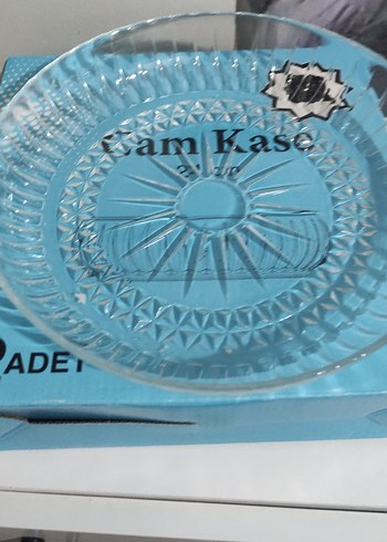 Desenli Cam Kase