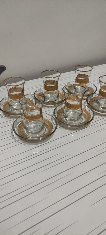 Çay bardağı takimi